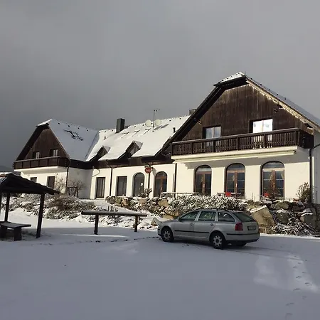 Vendégház Tetrivek